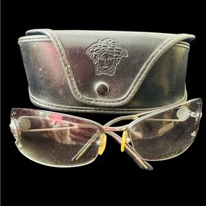✨ Vintage Versace Medusa Rimless Sunglasses – Grey ✨